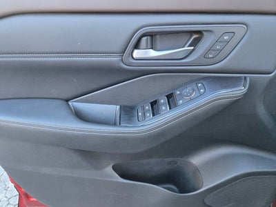 2023 Nissan Rogue SL FWD