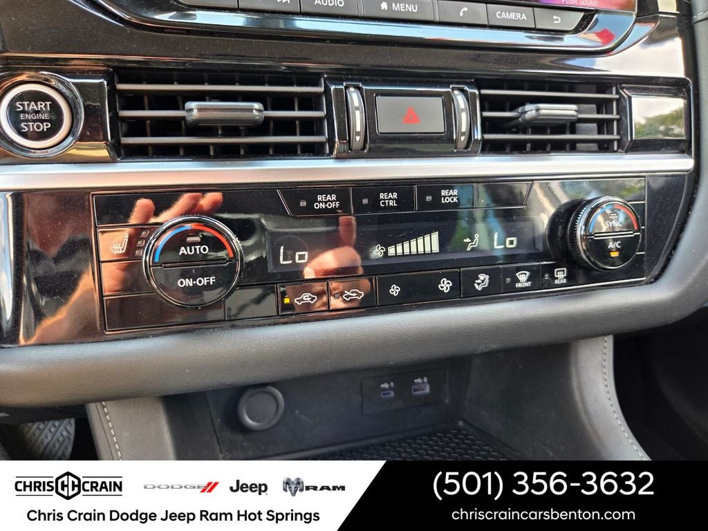 2024 Nissan Pathfinder SV 4WD