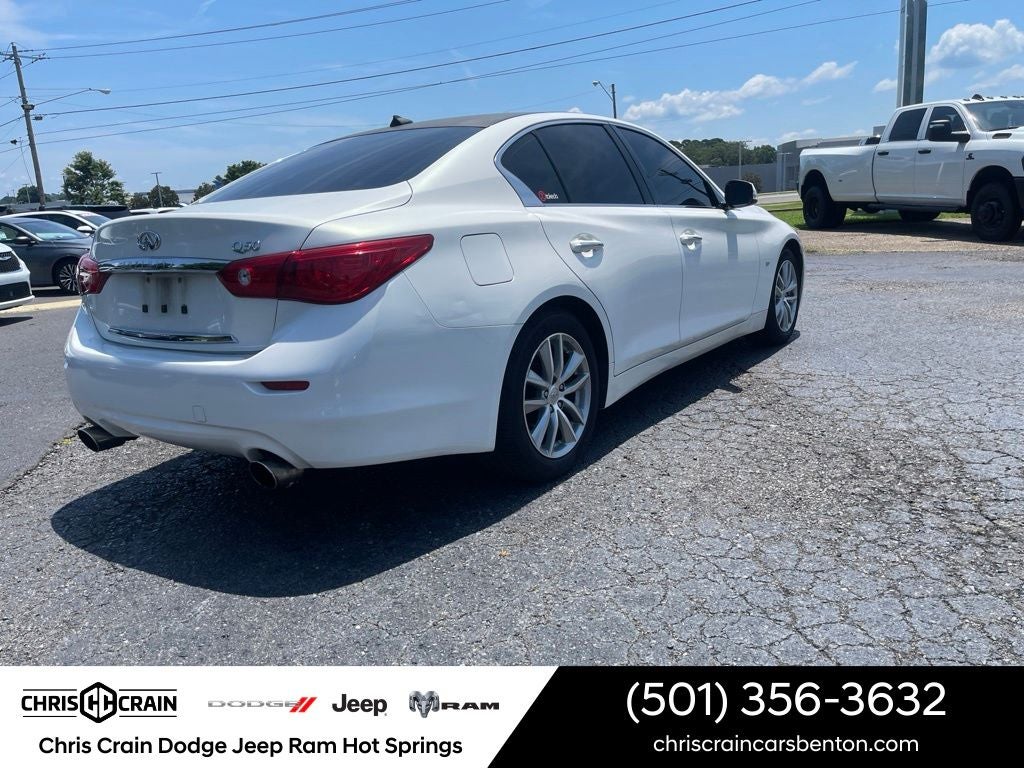 2015 INFINITI Q50 Premium