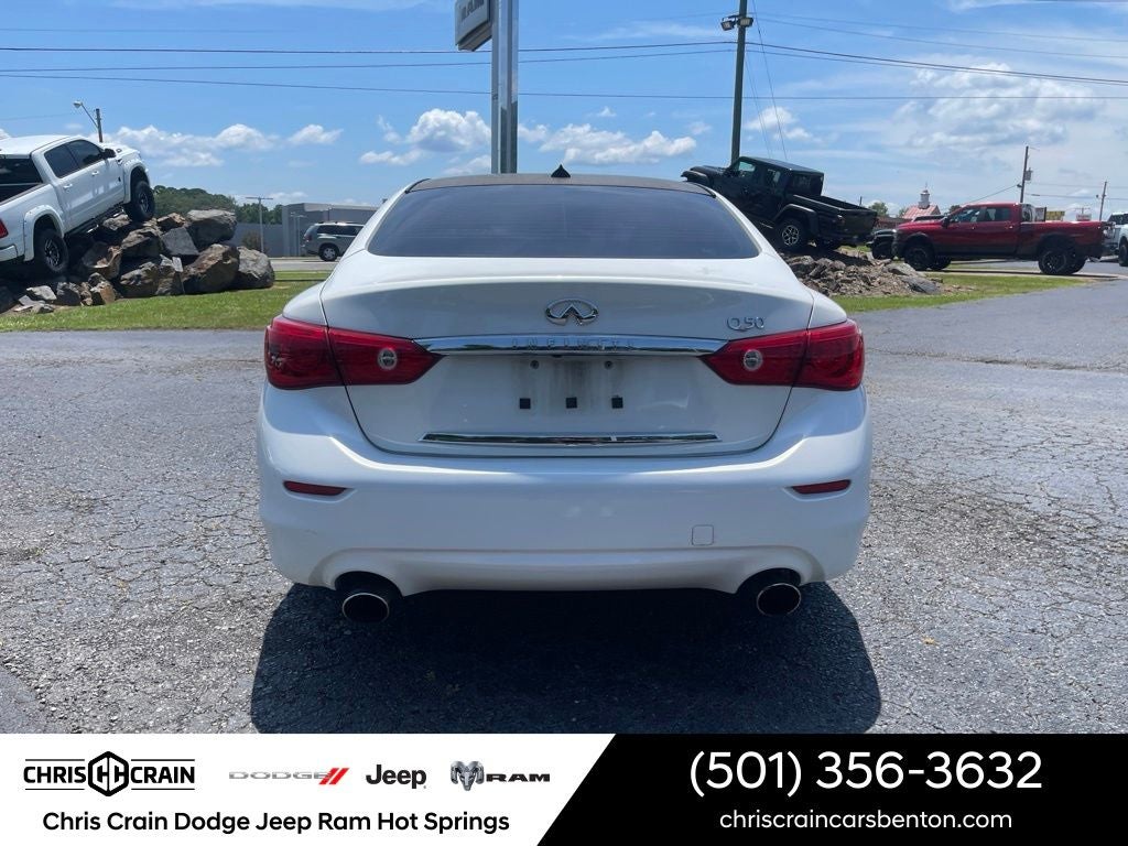 2015 INFINITI Q50 Premium