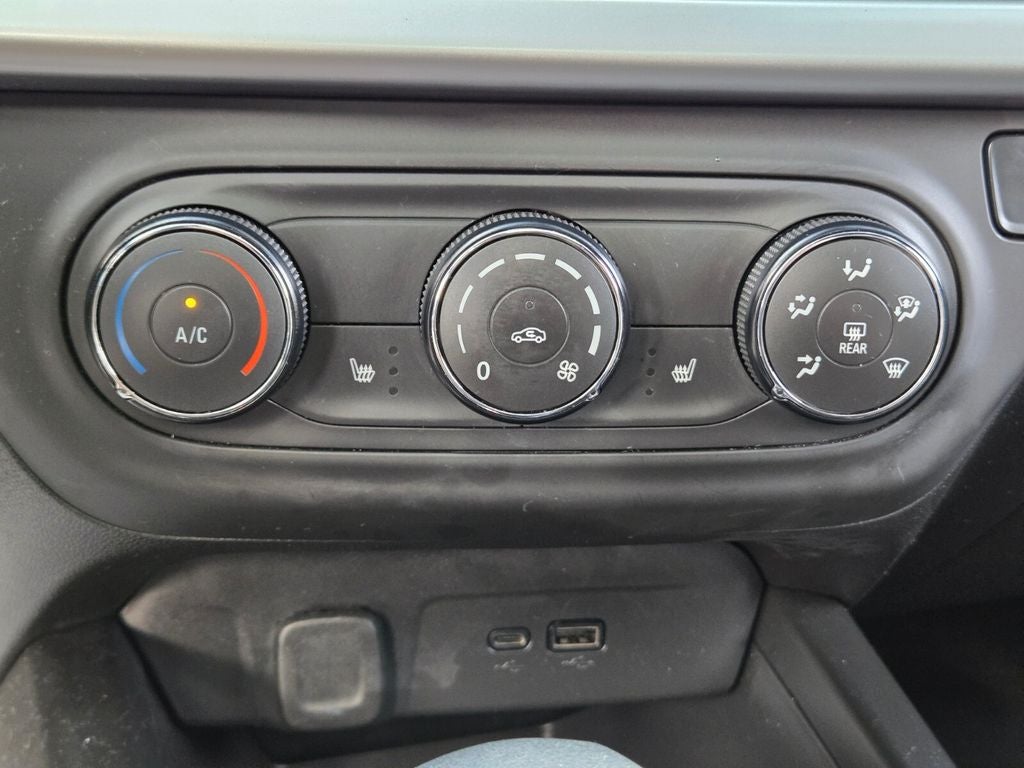 2025 Chevrolet Trax FWD 1RS