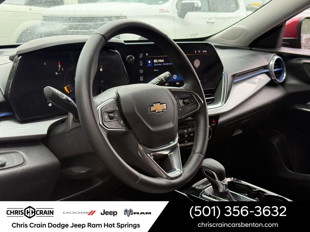2025 Chevrolet Trax FWD LT