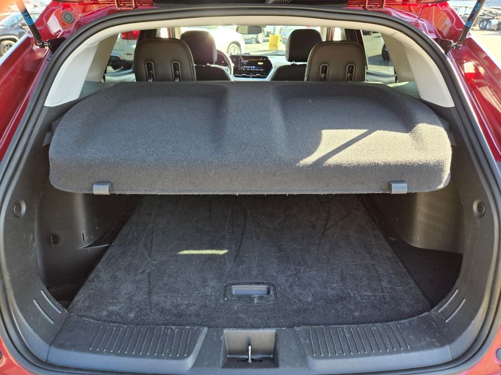 2025 Chevrolet Trax FWD LT