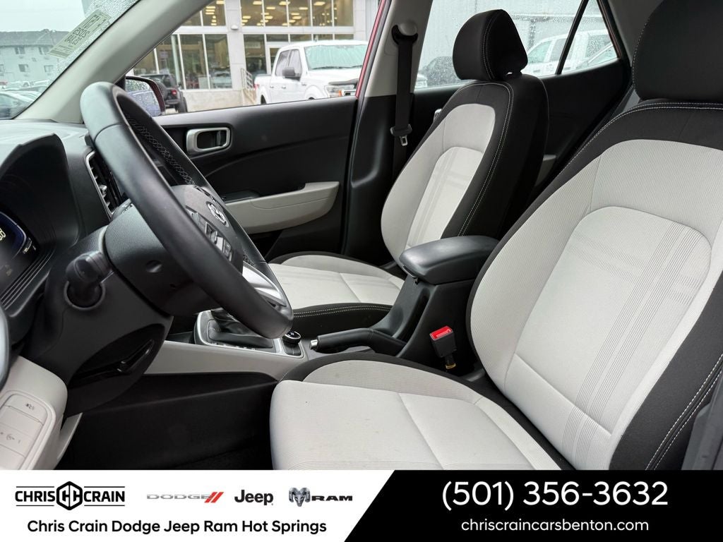 2025 Hyundai Venue SEL