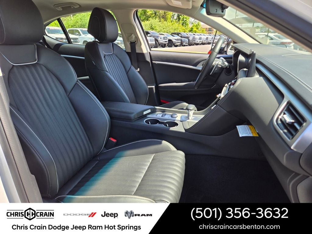 2026 Genesis G70 2.5T RWD Prestige