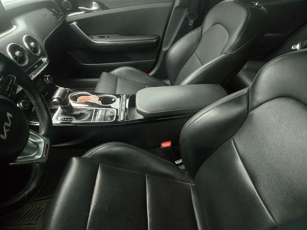 2022 Kia Stinger GT-Line