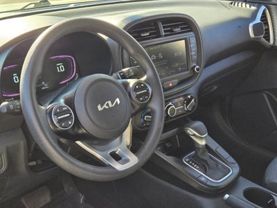 2024 Kia Soul LX