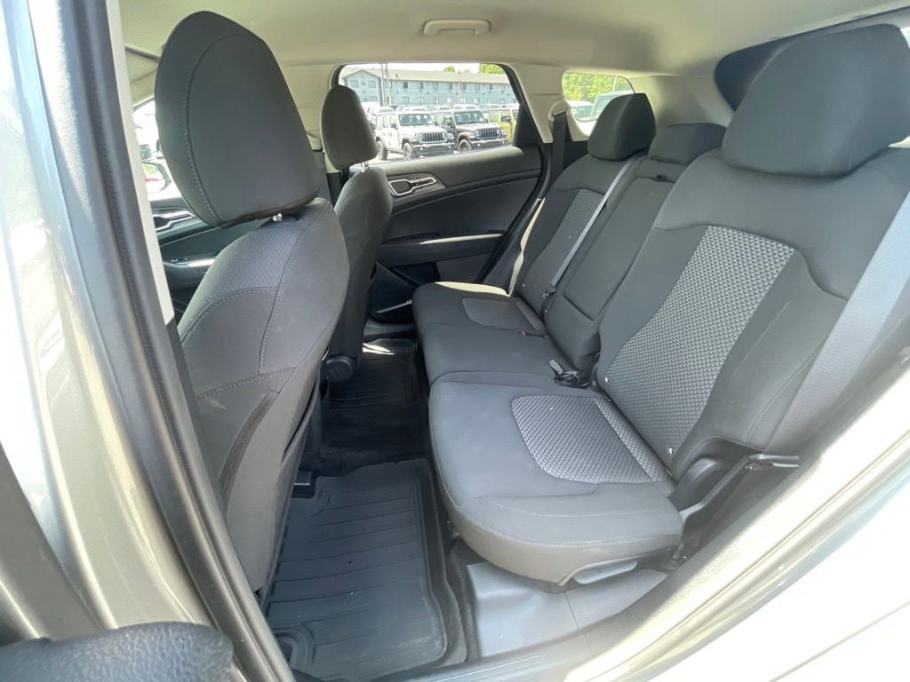 2025 Kia Sportage LX