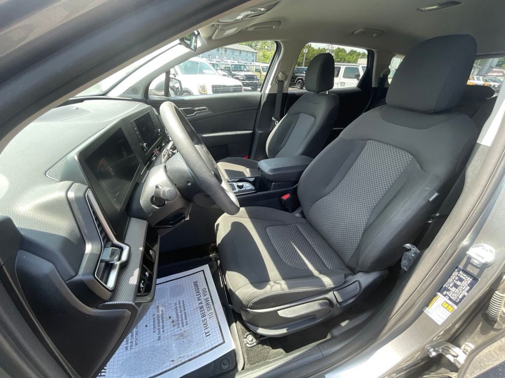 2025 Kia Sportage LX