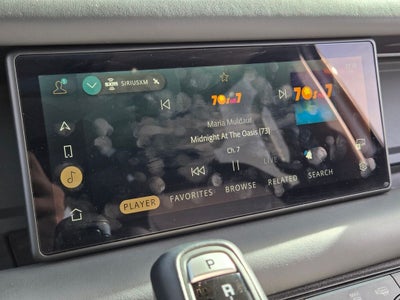 2024 Land Rover Defender 110 P400 X-Dynamic SE