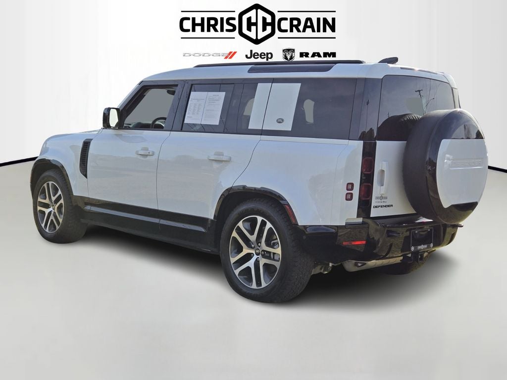 2024 Land Rover Defender 110 P400 X-Dynamic SE