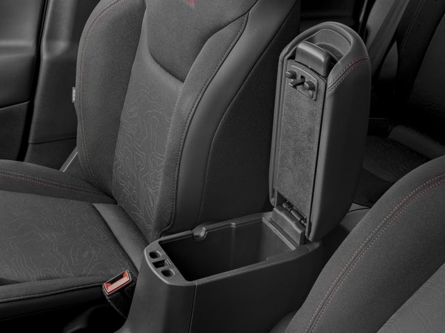 2017 Jeep Renegade Deserthawk