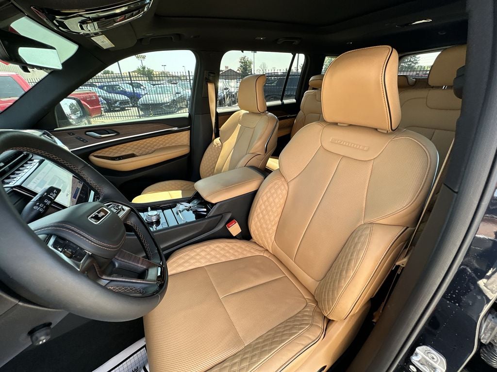 2024 Jeep Grand Cherokee L Summit