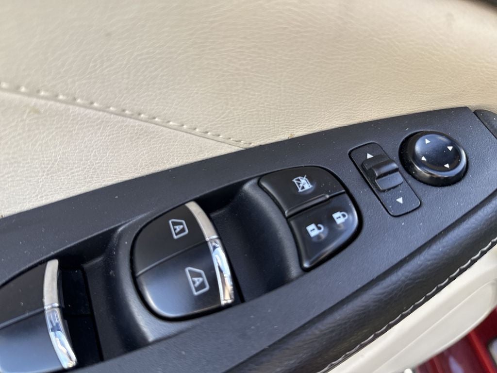 2022 Nissan Maxima Platinum