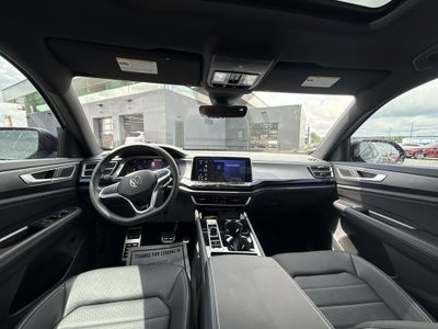 2025 Volkswagen Atlas Cross Sport 2.0T SEL R-Line Black