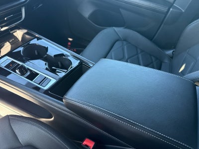 2026 Volkswagen Atlas Cross Sport SE w/Technology