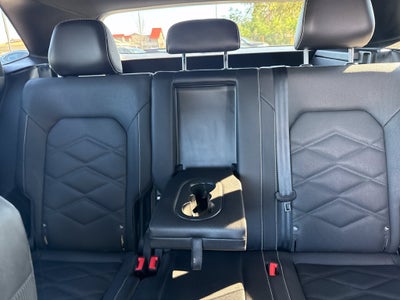 2026 Volkswagen Atlas Cross Sport SE w/Technology