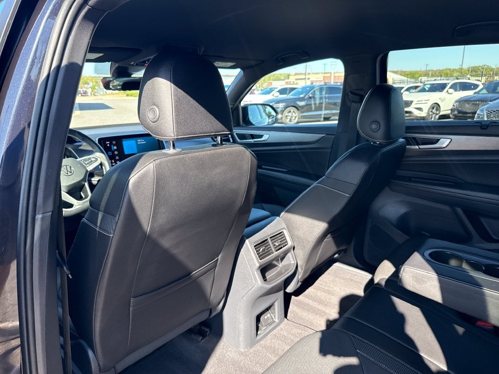2026 Volkswagen Atlas Cross Sport SE w/Technology