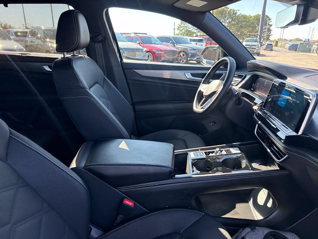 2026 Volkswagen Atlas Cross Sport SE w/Technology