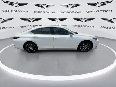 2025 Lexus ES 300h