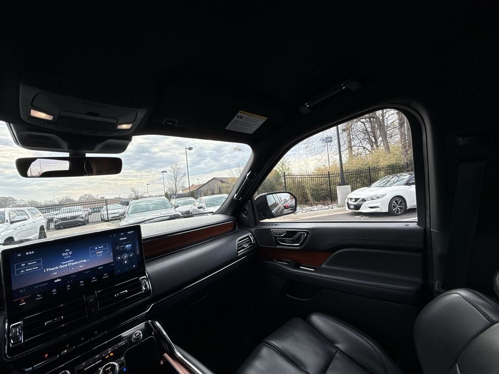 2024 Lincoln Navigator L Premiere
