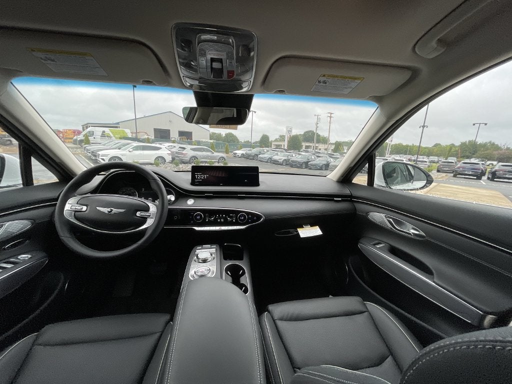 2025 Genesis GV70 2.5T