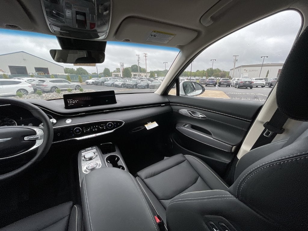 2025 Genesis GV70 2.5T