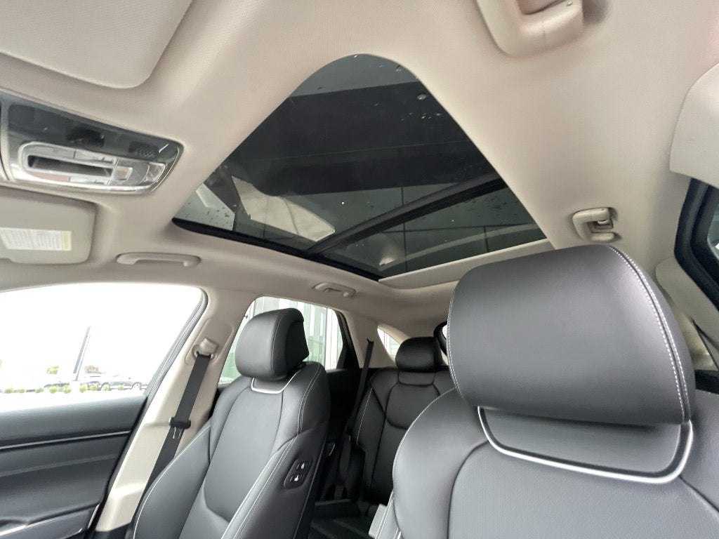 2025 Genesis GV70 2.5T