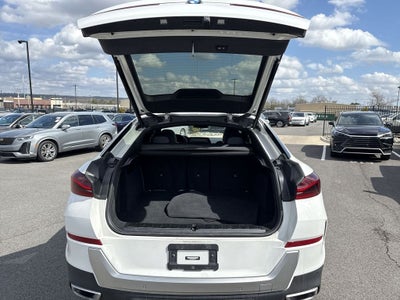 2022 BMW X6 xDrive40i