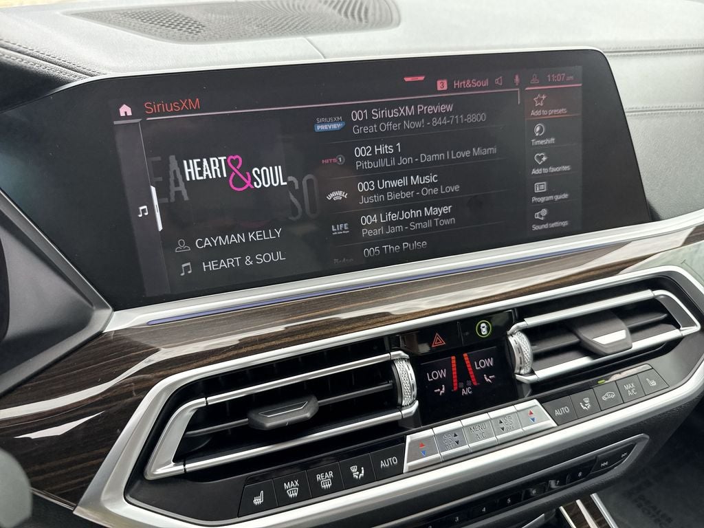 2020 BMW X5 M50i