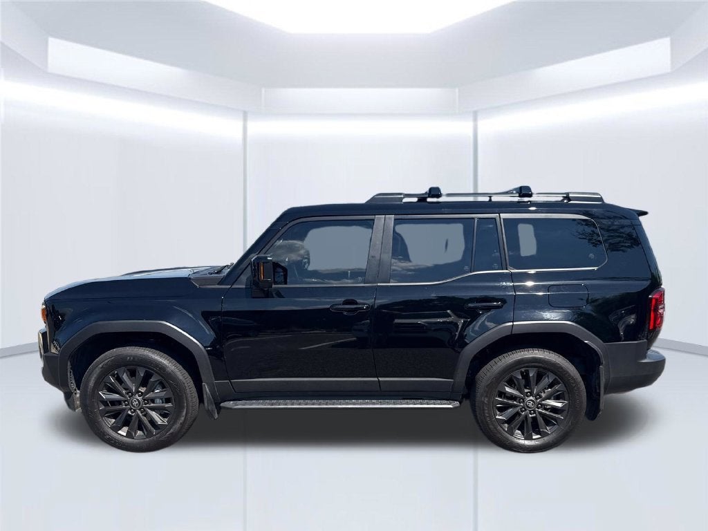 2025 Toyota Land Cruiser Base Hybrid