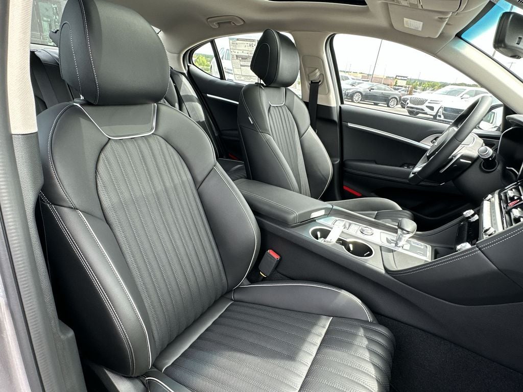 2026 Genesis G70 2.5T Prestige
