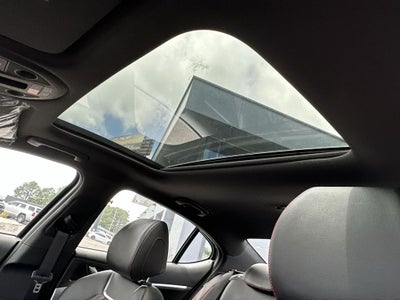 2024 Genesis G70 2.5T