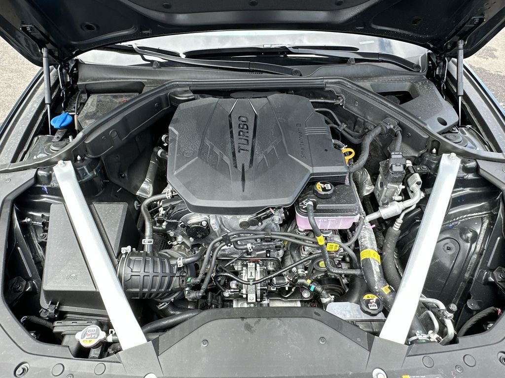 2024 Genesis G70 2.5T
