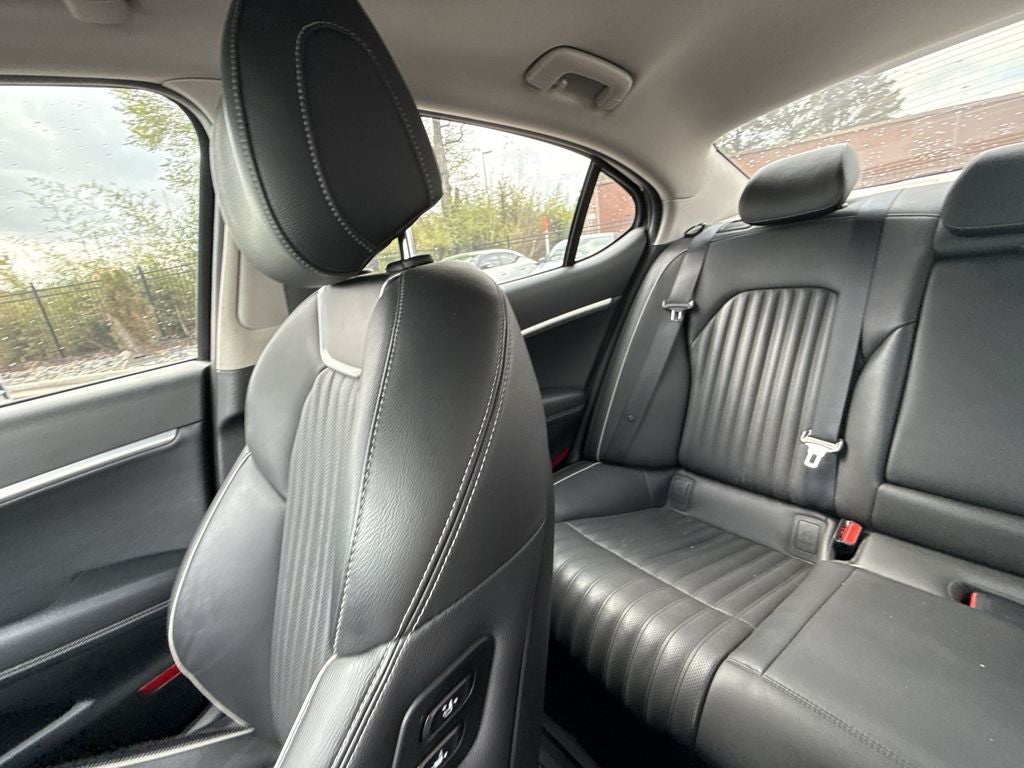 2019 Genesis G70 3.3T Advanced