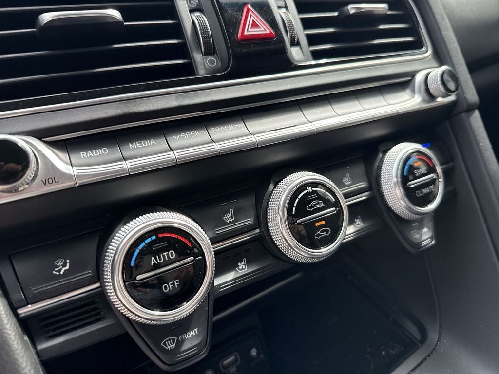 2019 Genesis G70 3.3T Advanced