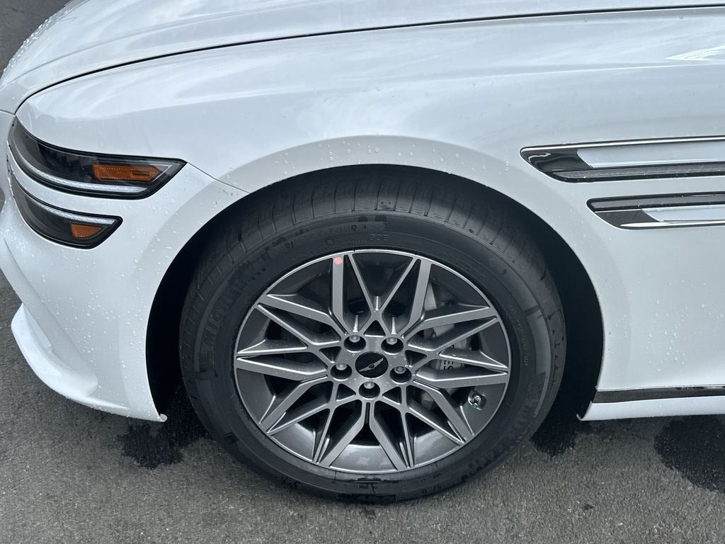 2025 Genesis G80 2.5T