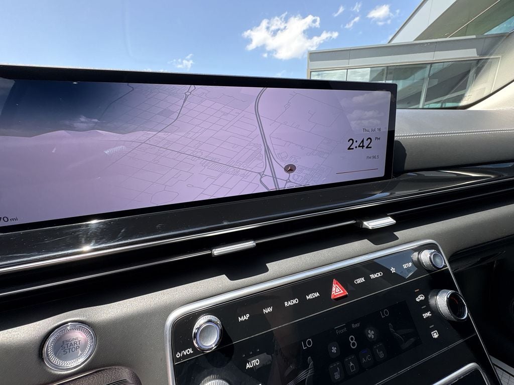 2025 Genesis GV80 2.5T