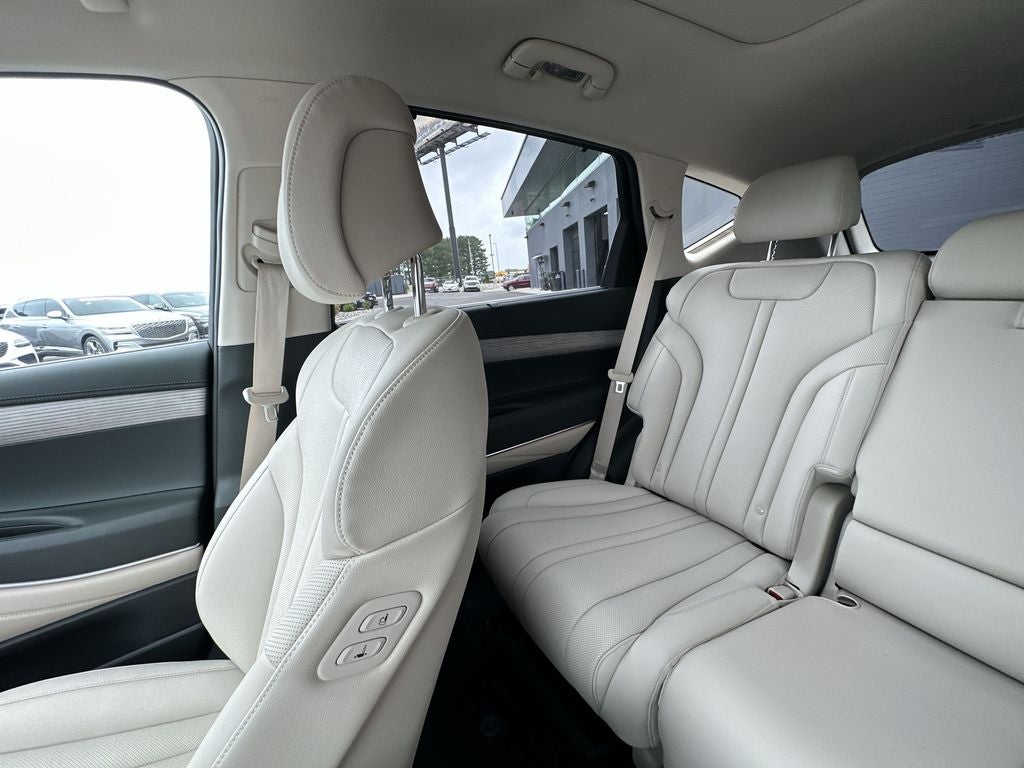 2025 Genesis GV80 2.5T