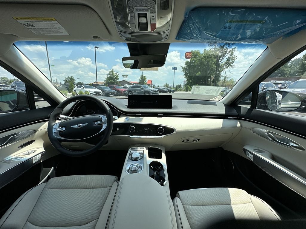 2025 Genesis GV70 2.5T Advanced