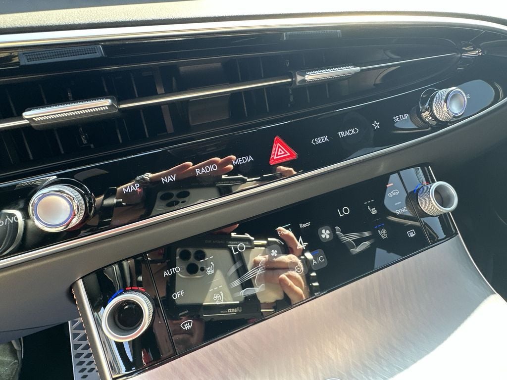 2026 Genesis GV70 2.5T Sport Prestige