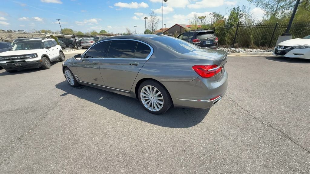 2019 BMW 7 Series 740i