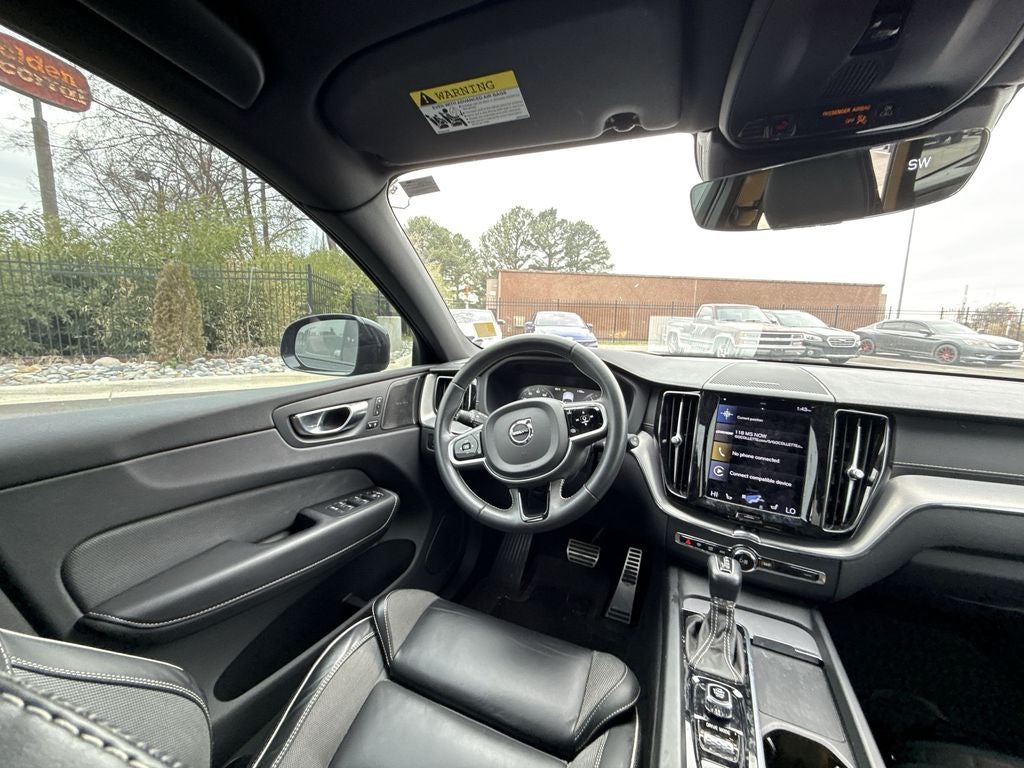 2021 Volvo XC60 T5 R-Design