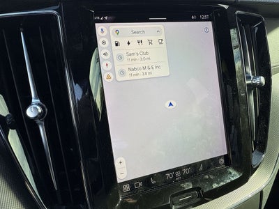 2022 Volvo XC60 Recharge Plug-In Hybrid T8 R-Design