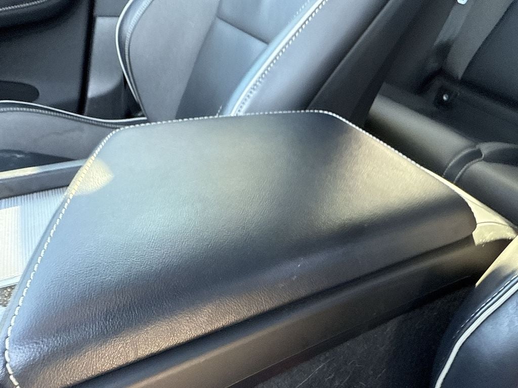 2022 Volvo XC60 Recharge Plug-In Hybrid T8 R-Design