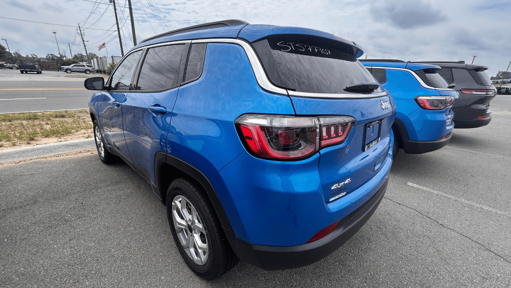 Back view of 2025 Jeep Compass in Benton, AR